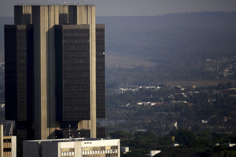 bc-preve-mais-duas-altas-de-1-ponto-nos-juros-nas-proximas-reunioes